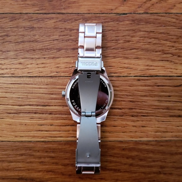 Fossil  Women's Watch - Picture 5 of 5